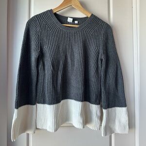 GAP Women's Sweater - Charcoal and Cream